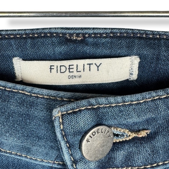 Fidelity Jeans Women Size 26 Malibu High‎ Rise Wide Leg Crop Quiet Luxury Denim - Picture 10 of 13
